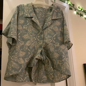 vintage blue-green & cream hawaiian/floral shirt